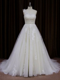 Cheap Wedding Dresses, Budget Bridal Gowns – The Bridal Boutique Ireland