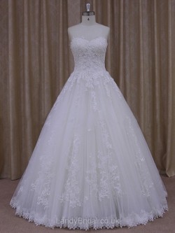 LandyBridal’s Ball Gown Wedding Dresses UK, Dress like a Princess