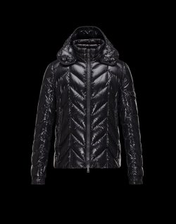 Moncler Long Coats For Women Fur Collar Black Sale moncler-jacketsonsale.com