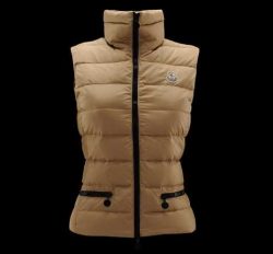 Cheap UK Moncler Down Jacket Men Sale monclersale.net