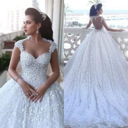 Luxus Prinzessin Brautkleider Spitze Perlen Hochzeitskleider Günstig Online