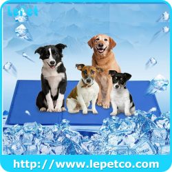 Wholesale supplier Factory Private label Dog gel cooling pad cooling mat for pets