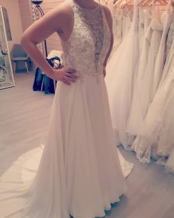 Schlichte Brautkleider mit Spitze | Hochzeitskleider A Linie Chiffon
