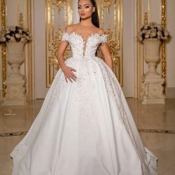 Elegante Hochzeitskleider Prinzessin | Brautmoden Mit Ärmel