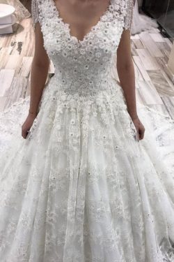 Wunderschöne Brautkleider Mit Spitze | Hochzeitskleider A linie Online