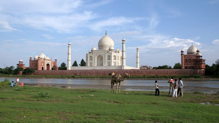 best places to visit in agra