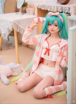 初音ミク（はつね ミク、Hatsune Miku） パジャマ コスプレ衣装 可愛い 日常着 cosplay 仮装 変装