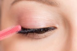 There are five eyelash extensions tips as follows.