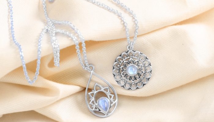 Buy Moonstone Jewelry Online at Rananjay Exports