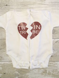 Best Newborn Twin Outfits Ideas