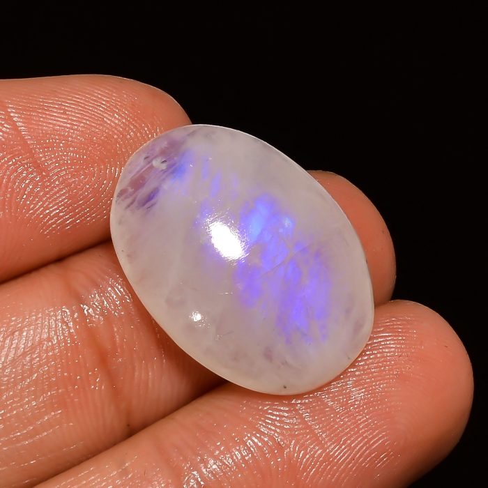 Top Quality Natural Rainbow Moonstone