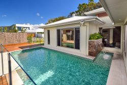 Searching For Luxury Swimming Pools in NZ