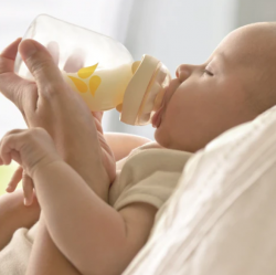 Silicone Baby Bottles for Happy Feeding