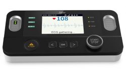 PE05 ECG x Blood Pressure Monitor