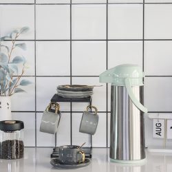 The Marvel of Modern Insulation: Vacuum Flasks