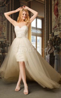 Robe de mariée décontracté distinguee décolleté dans le dos en dentelle de bustier – GoodRobe