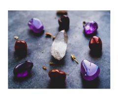 How to Choose the Best Synthetic Gemstones Online