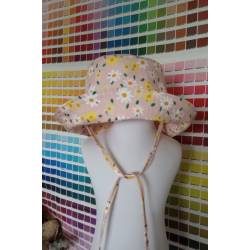 Miramara Designs – Bucket hat pink daisy