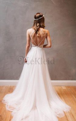 Spitze Perlenbesetztes Ärmelloses Elegantes Brautkleid mit Plissierungen – MeKleid.de