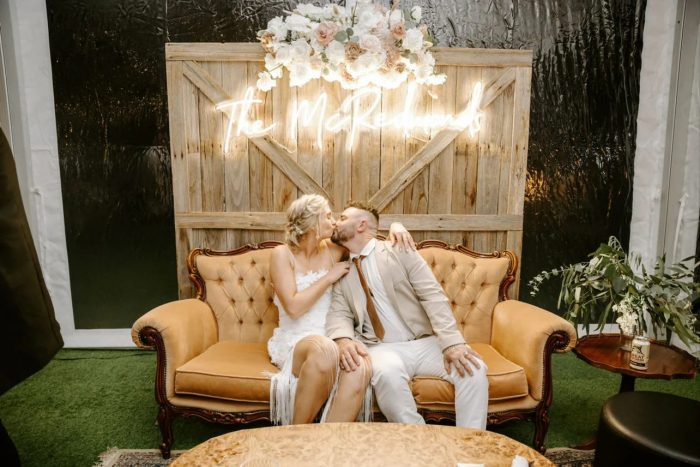 Stylish Custom Wedding Neon Signs from Neo Neo World