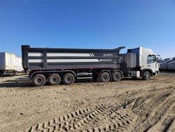 3 Axles Tipper Semitrailer