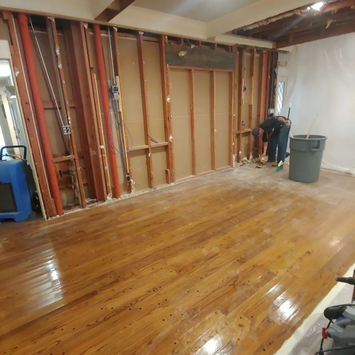Expert Hardwood Floor Cleaning in Stillwater