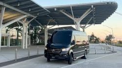 Sanford Airport Shuttle to Universal Studios