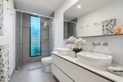 Install The Comfortable Bathroom Vanities In Auckland For Various Storage