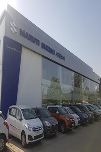 Navneet Motors – Trusted Arena Car Showroom In Udaipur Rajasthan