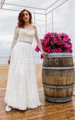 Robe de mariée delicat avec manche longue ceinture en étoffe appliques d’epaule ecrite  ...