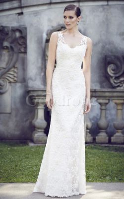 Robe de mariée delicat en dentelle noeud sans empire v encolure – GoodRobe