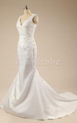 Robe de mariée longue de sirène en satin v encolure décolleté dans le dos – GoodRobe