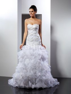 Abito da Sposa in Organza Lunghi Cuore con Perline Coda A Strascico Cappella – Gillne.it