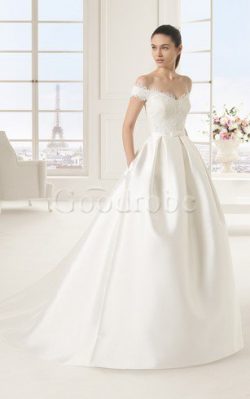 Robe de mariée distinguee classique boutonné ceinture en étoffe avec nœud – GoodRobe