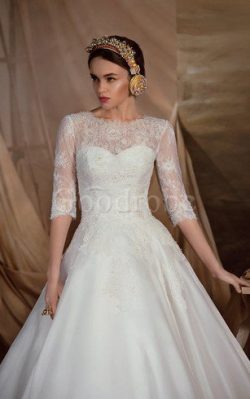 Robe de mariée naturel de traîne mi-longue avec manche 1/2 a-ligne col en bateau – GoodRobe