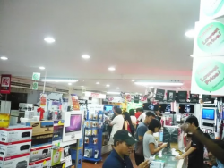 Best Electronics Store in Singapore