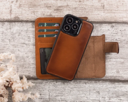 Leather iPhone Case: Timeless Elegance Meets Modern Protection