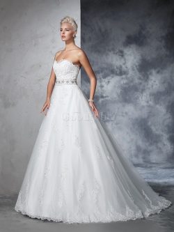 Robe de mariée longue de mode de bal appliques de col en cœur manche nulle – GoodRobe