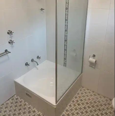 Tile and grout cleaning Adelaide