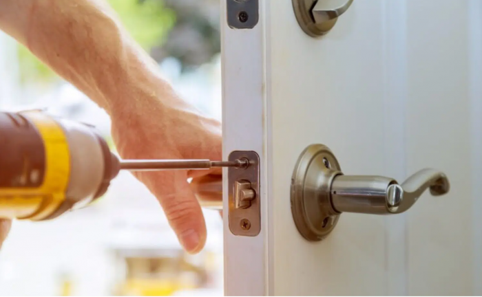 24-Hour Local Locksmiths: Your Key to Peace of Mind at Any Hour
