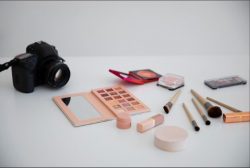 How to Capture Makeup Products for E-Commerce: Essential Photography Tips