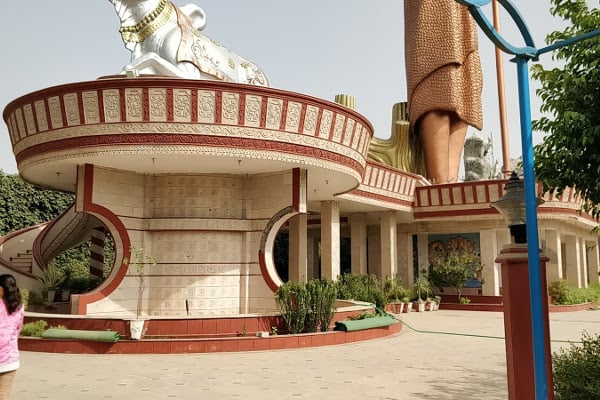 Chandigarh to Sirsa Cab