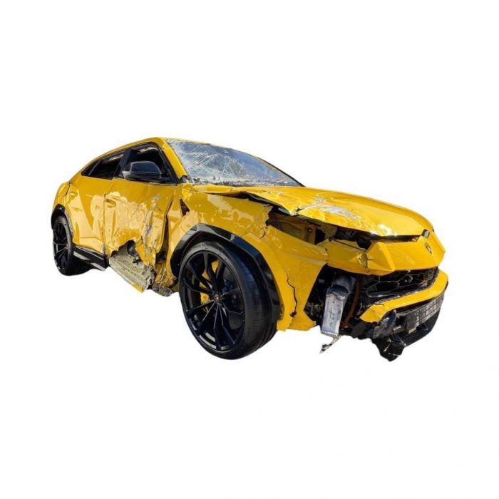 Auto sinistrate Triste