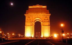 Allahabad to Delhi Cab