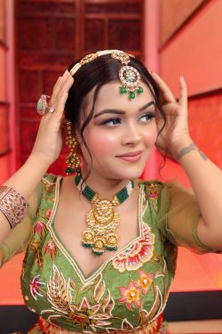 Makeup Artist Varanasi – Enhance Your Beauty with Expert Makeup Services
