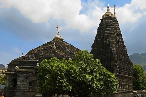 Shirdi to Trimbakeshwar Cab