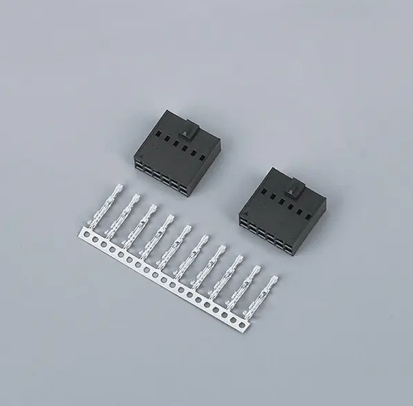 Auto waterproof electrical connectors are specifically designed