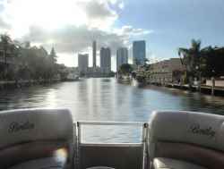Private boat rental Miami