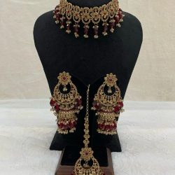 Elegant Necklace Set for Women – Perfect for Every Occasion