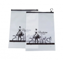 PE Frosted Zipper Bag For Clothes